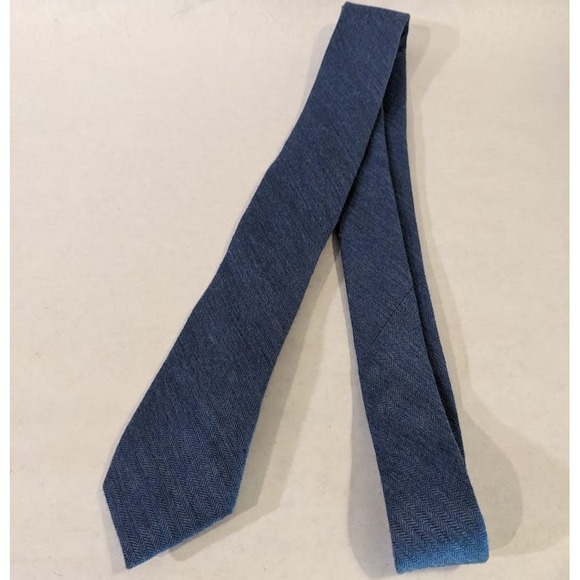 Original Penguin Other - Original Penguin Mens Blue Herringbone Silk Blend Slim Necktie Classic Preppy